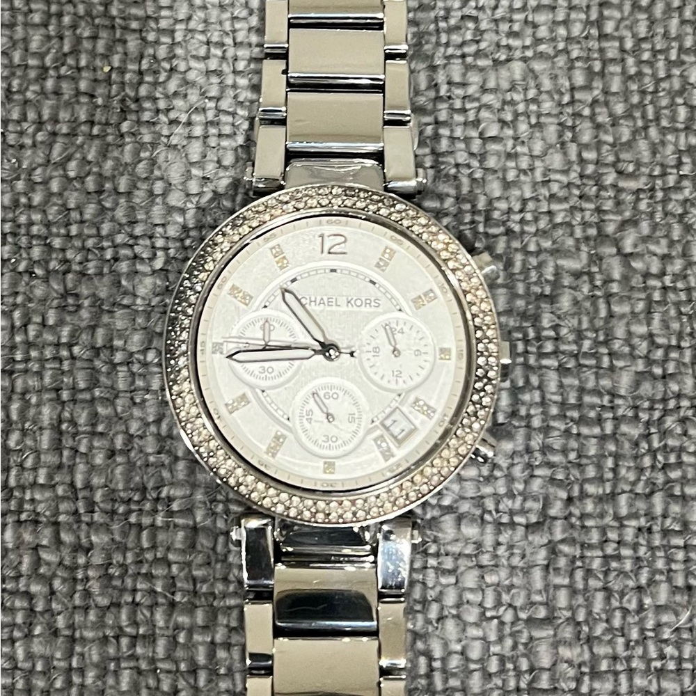 Michael Kors Silver Crystal-Embellished Watch MK 5353 - Picture 3 of 4